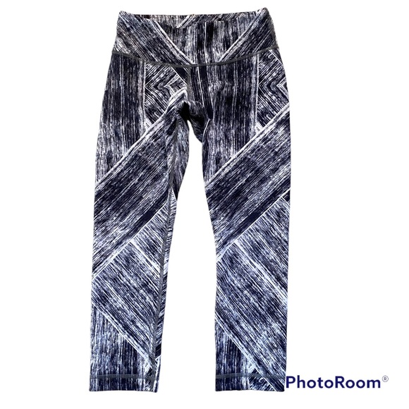 Lululemon Wunder Under Crop II Leggings Heat Wave Black and White Size 4 - Picture 1 of 12